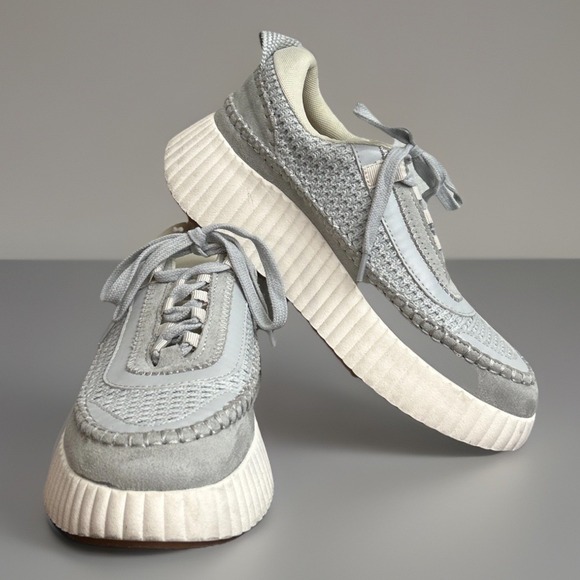White Mountain Dynastic Platform Sneaker Sz 7M Gray Lace Up Elevated Ribbed - Picture 1 of 15